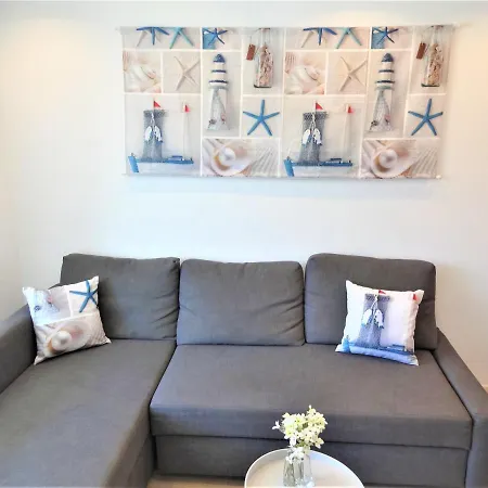 شقة Spotless South Facing With Pool View And Wifi Heart Of Americas