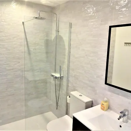 Spotless South Facing With Pool View And Wifi Heart Of Americas Appartamento *